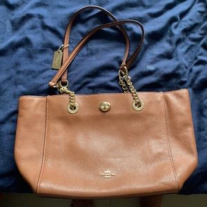 Coach turnlock chain tote
